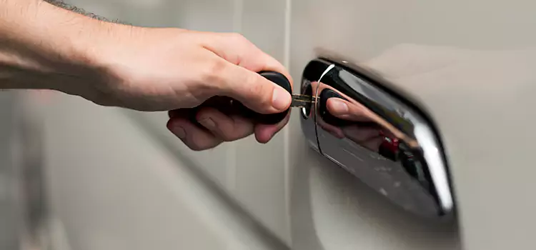 Why Choose Our Auto Locksmith Team in Pensacola, FL?
