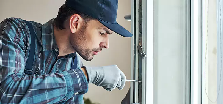 Emergency Response for Latch Issues Pensacola